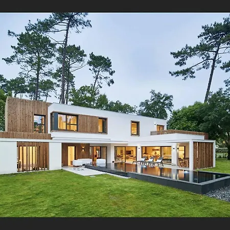 Βίλα D'exception Avec Piscine Chauffee, Proche Plages Et Commodites - Fr-1-791-22