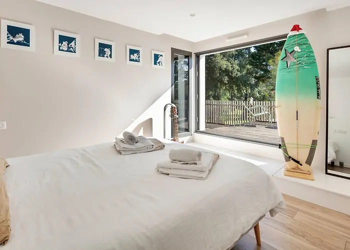 D'exception Avec Piscine Chauffee, Proche Plages Et Commodites - Fr-1-791-22 Villa *